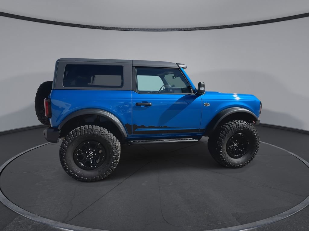 Used 2022 Ford Bronco Wildtrak image 9