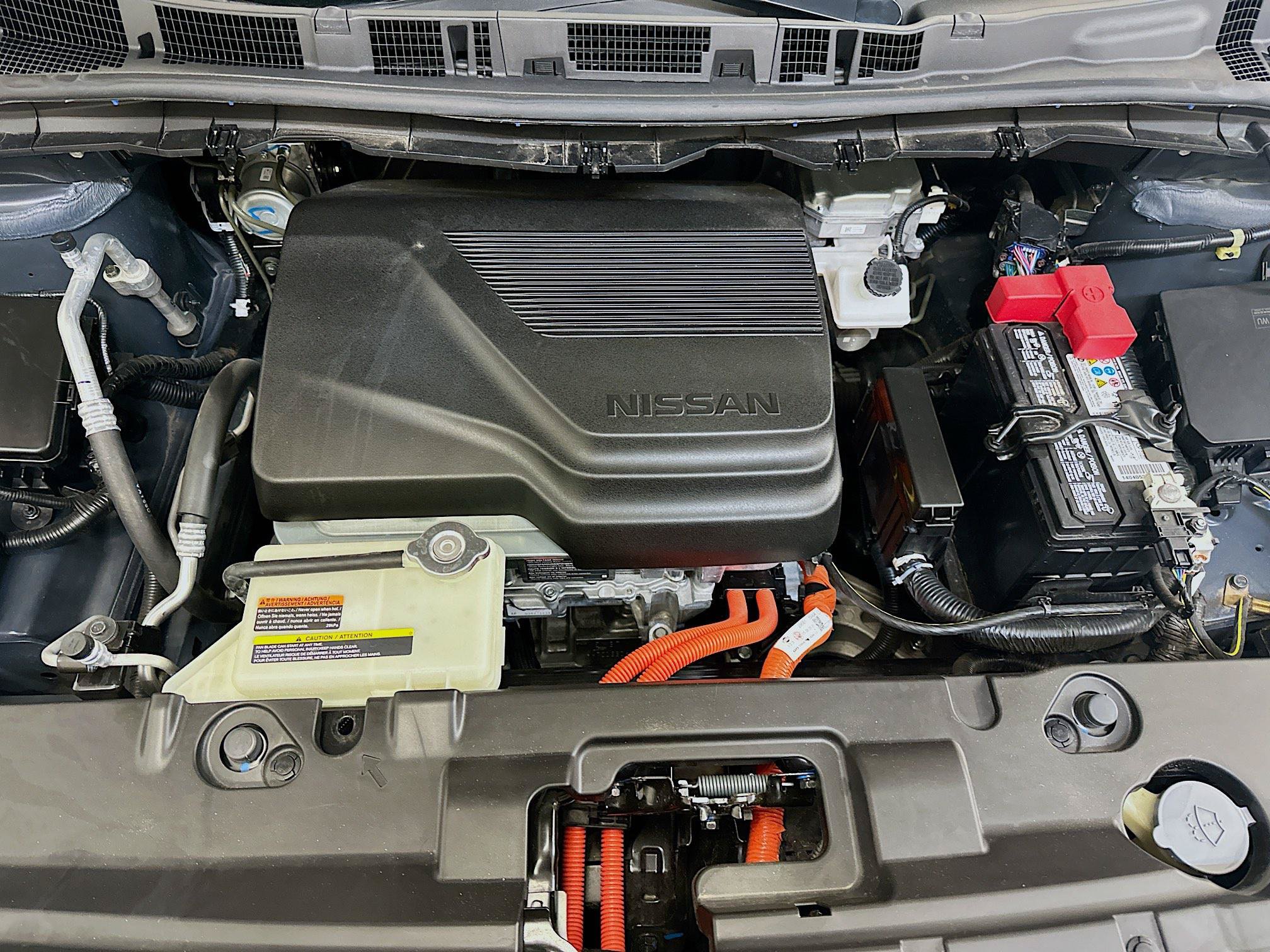 Used 2025 Nissan Leaf S FWD image 33