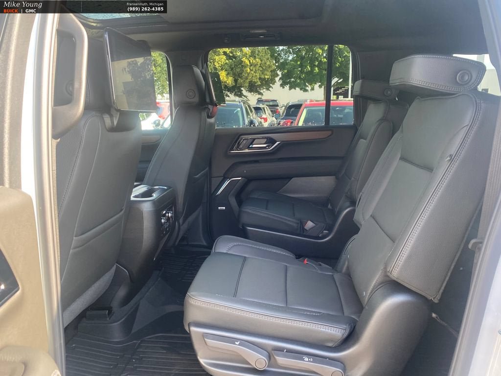 New 2026 GMC Yukon XL Denali w/ Advanced Technology Package AWD/4WD image 12