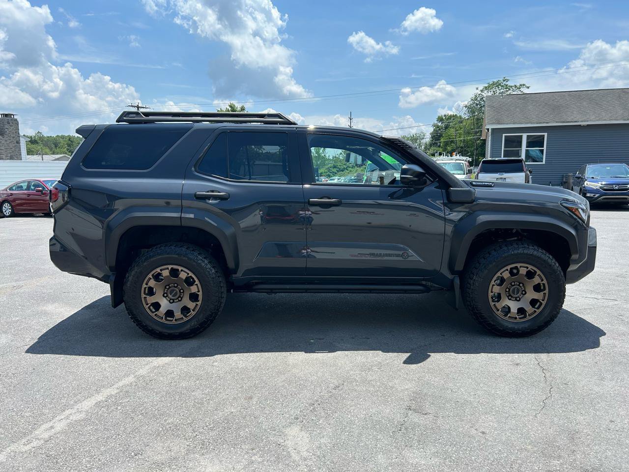 Used 2025 Toyota 4Runner Trailhunter AWD/4WD image 6