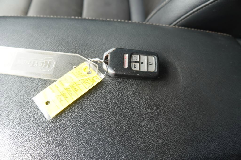 Used 2019 Honda Accord Sport image 28