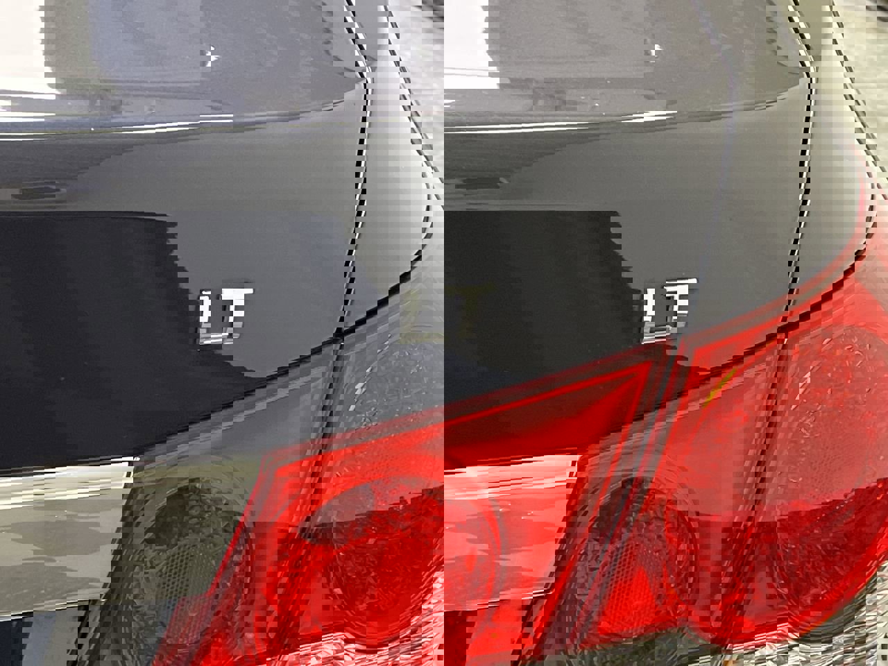 Used 2015 Chevrolet Cruze LT image 26