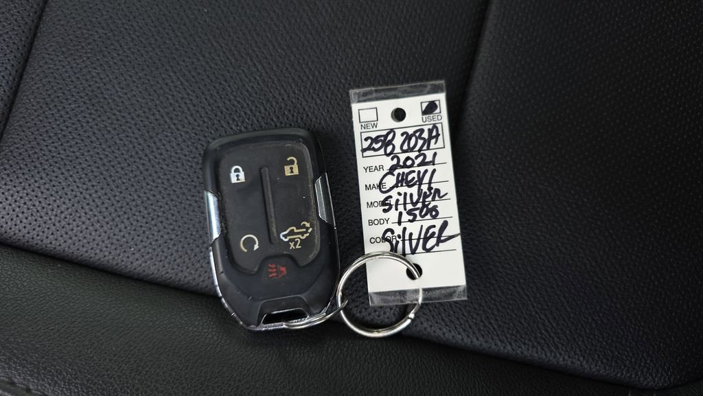 Used 2021 Chevrolet Silverado 1500 LTZ w/ LTZ Premium Package image 24