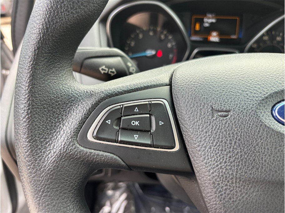 Used 2018 Ford Focus S FWD image 17