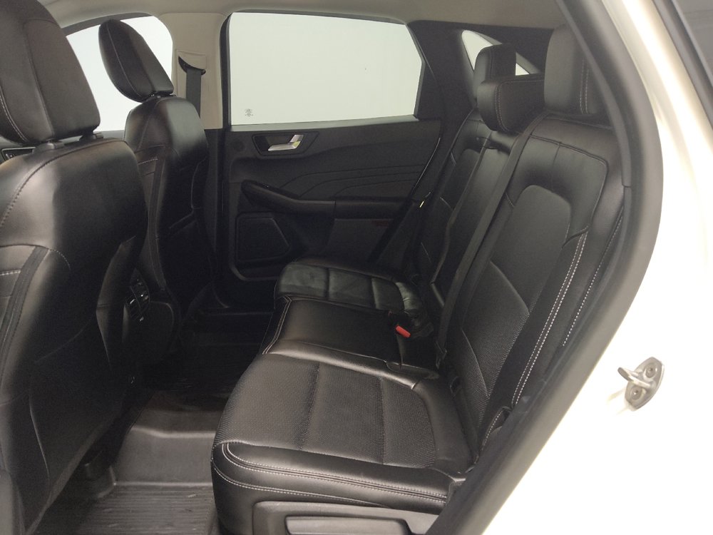 Used 2022 Ford Escape SEL w/ Technology Package AWD/4WD image 18