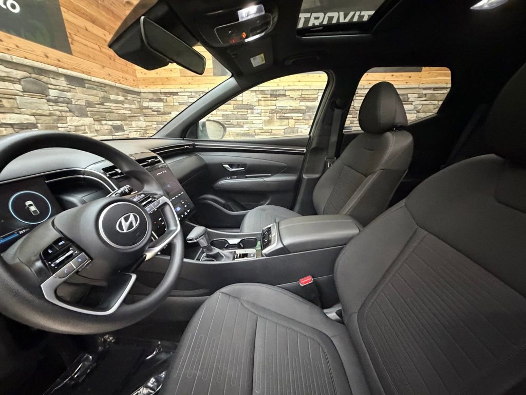 Used 2024 Hyundai Santa Cruz SEL w/ Activity Package image 11