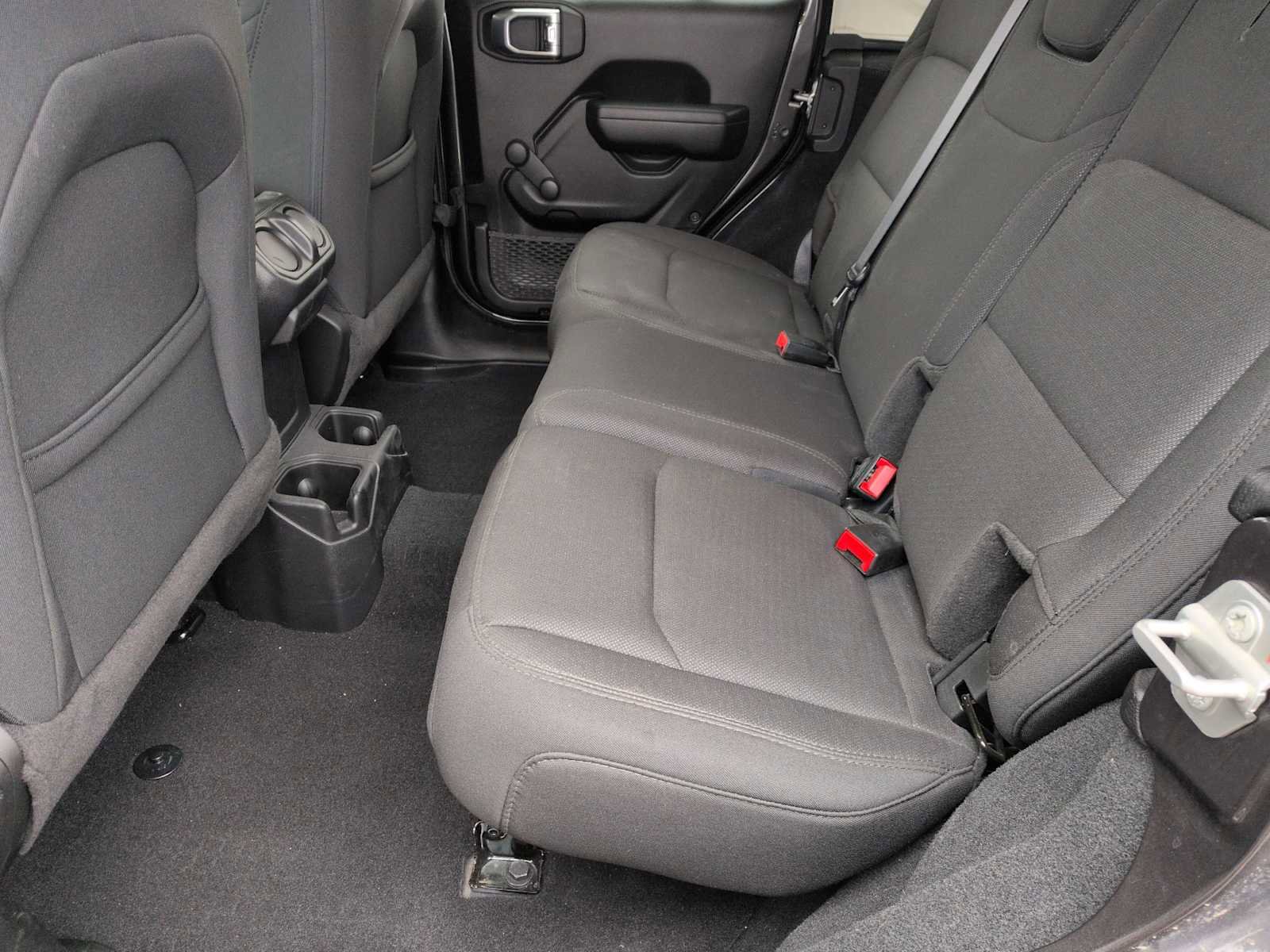 Used 2023 Jeep Wrangler Sport image 18