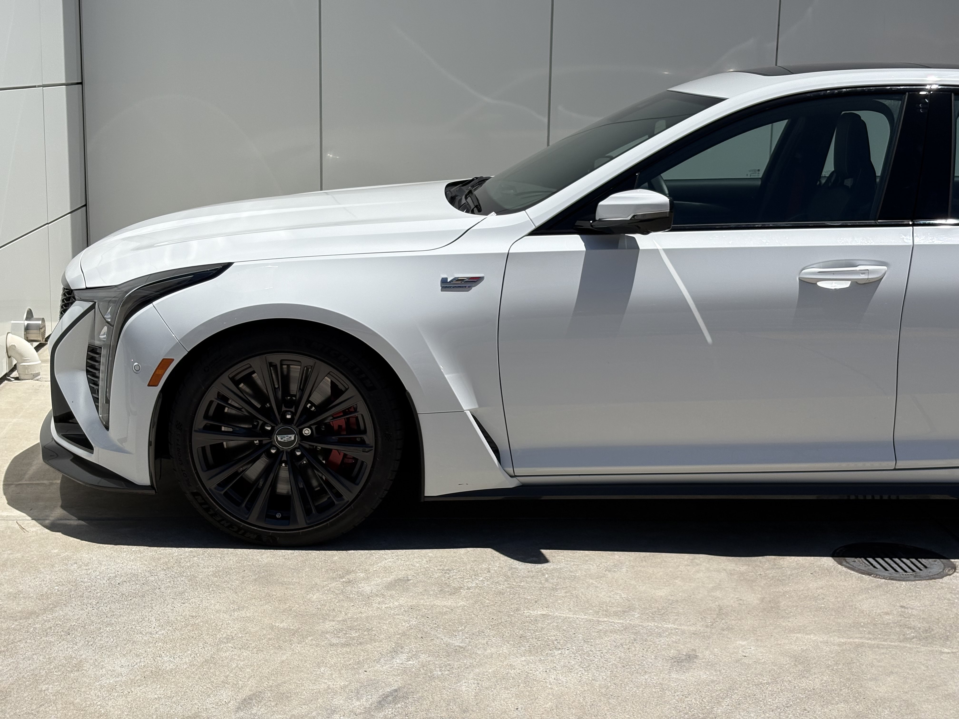 Used 2025 Cadillac CT5 V Blackwing w/ Carbon Fiber 2 Package RWD image 5