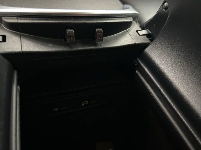 Used 2021 Mercedes-Benz GLC 300 4MATIC w/ Multimedia Package image 24