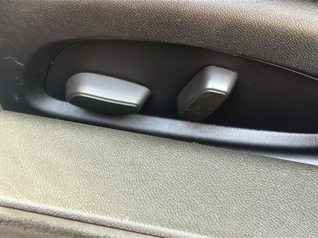 Used 2016 Chevrolet Camaro SS RWD image 20
