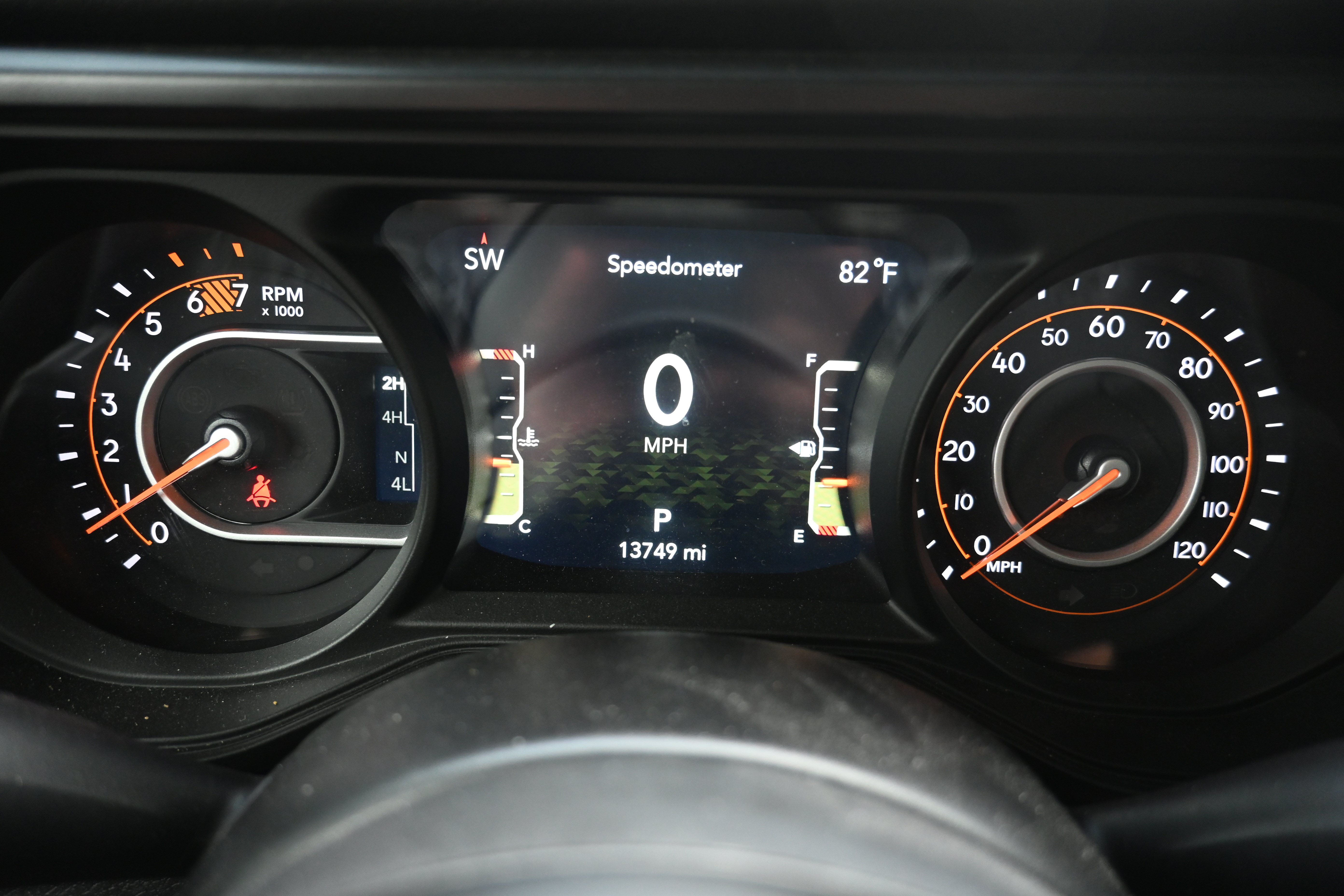 Used 2025 Jeep Wrangler Unlimited Sport AWD/4WD image 13
