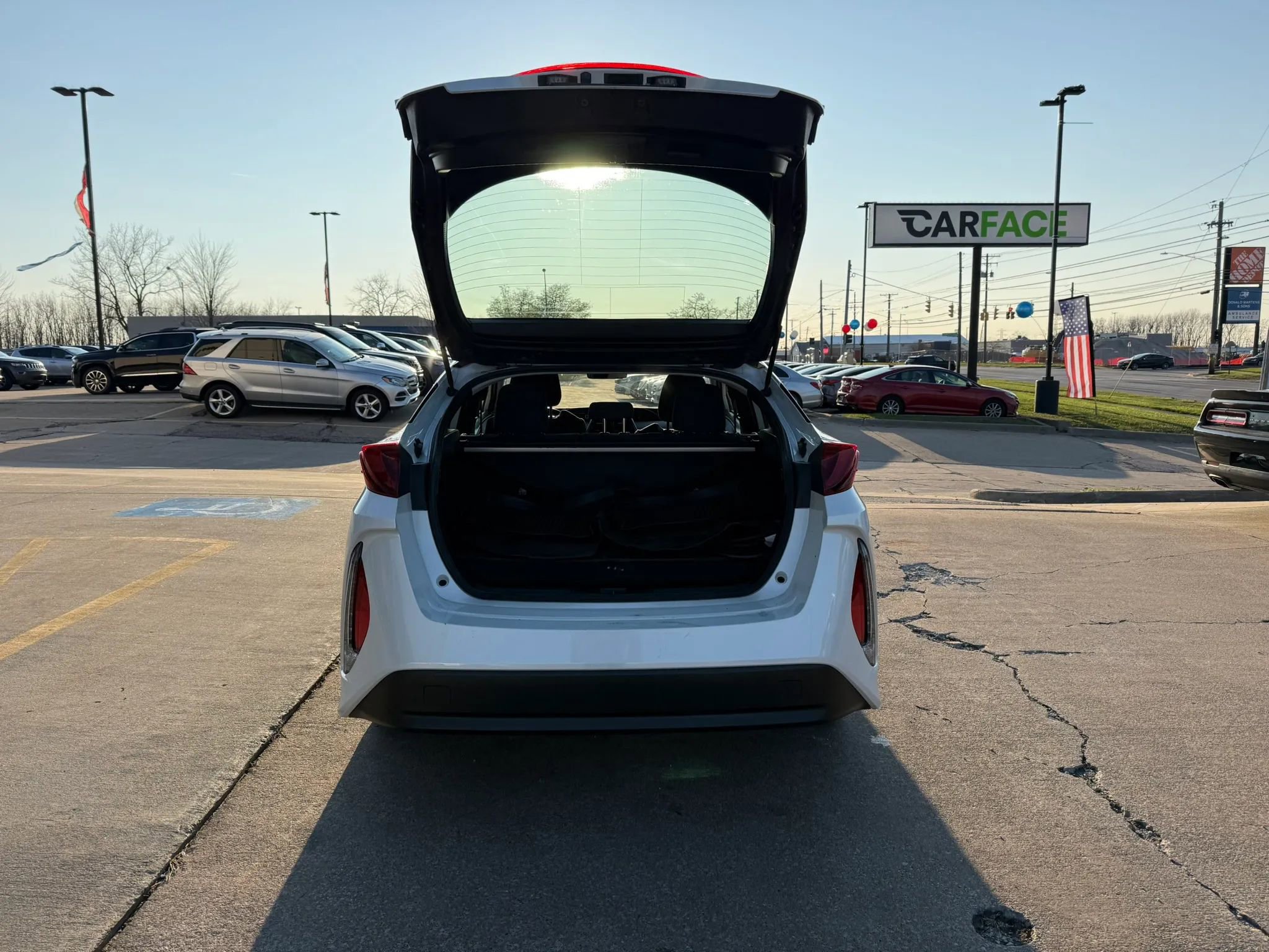 Used 2022 Toyota Prius Prime LE FWD image 13
