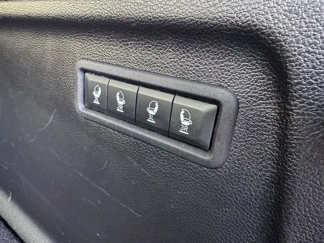 Used 2024 Jeep Wagoneer L Series II w/ Flexible Seating Group image 43