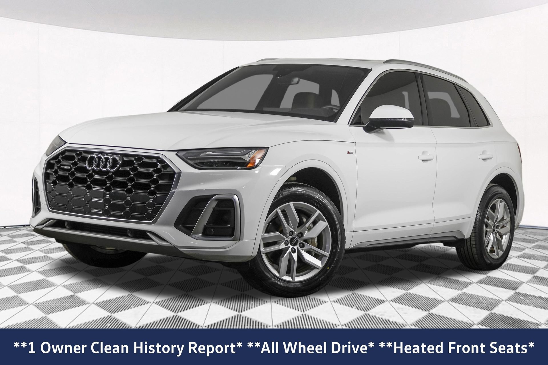 Used 2023 Audi Q5 2.0T Premium w/ Convenience Package AWD/4WD image 2