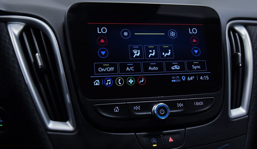 Used 2023 Chevrolet Malibu LT FWD image 19