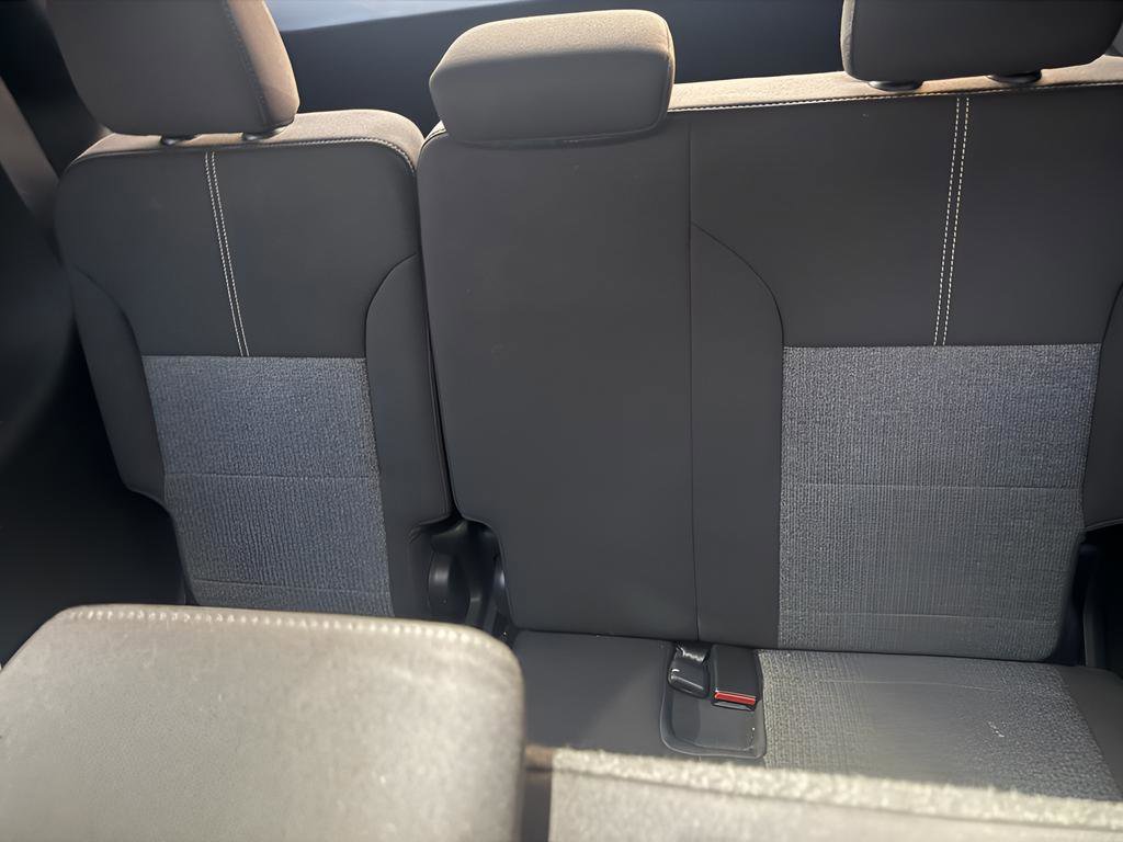 Certified 2025 GMC Acadia Elevation image 15