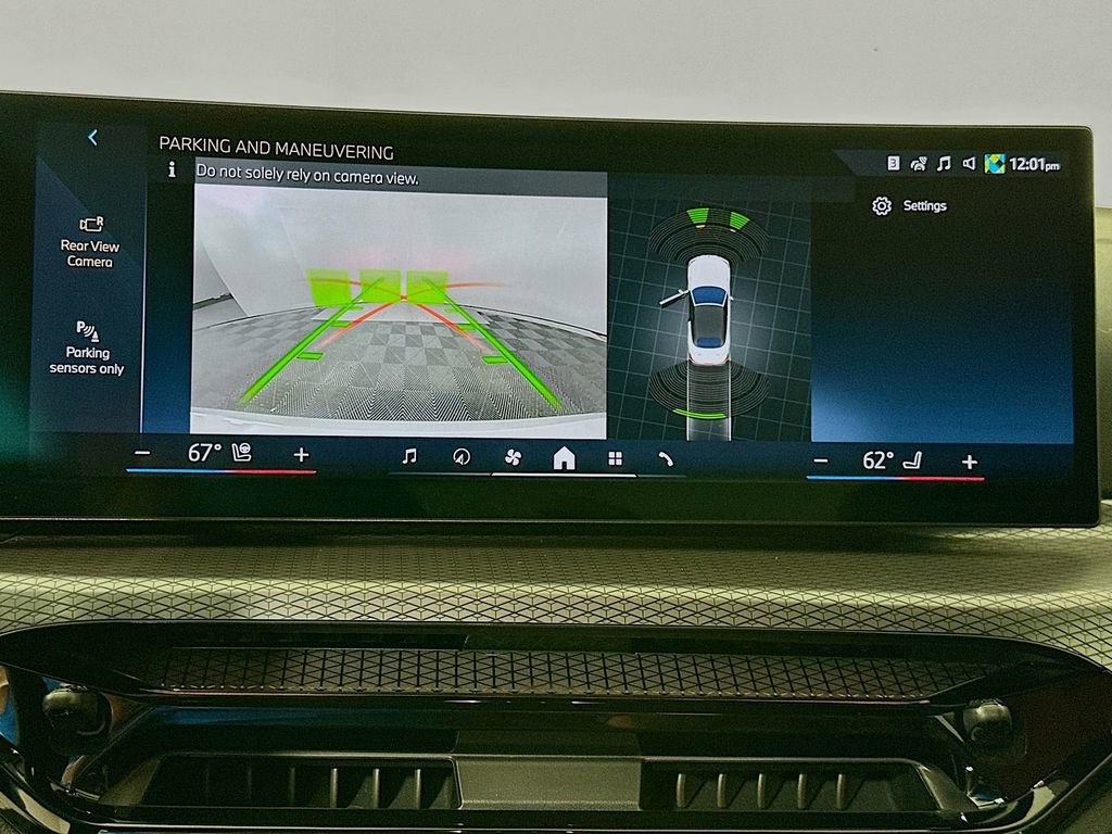 Used 2025 BMW 430i Convertible w/ M Sport Package image 14