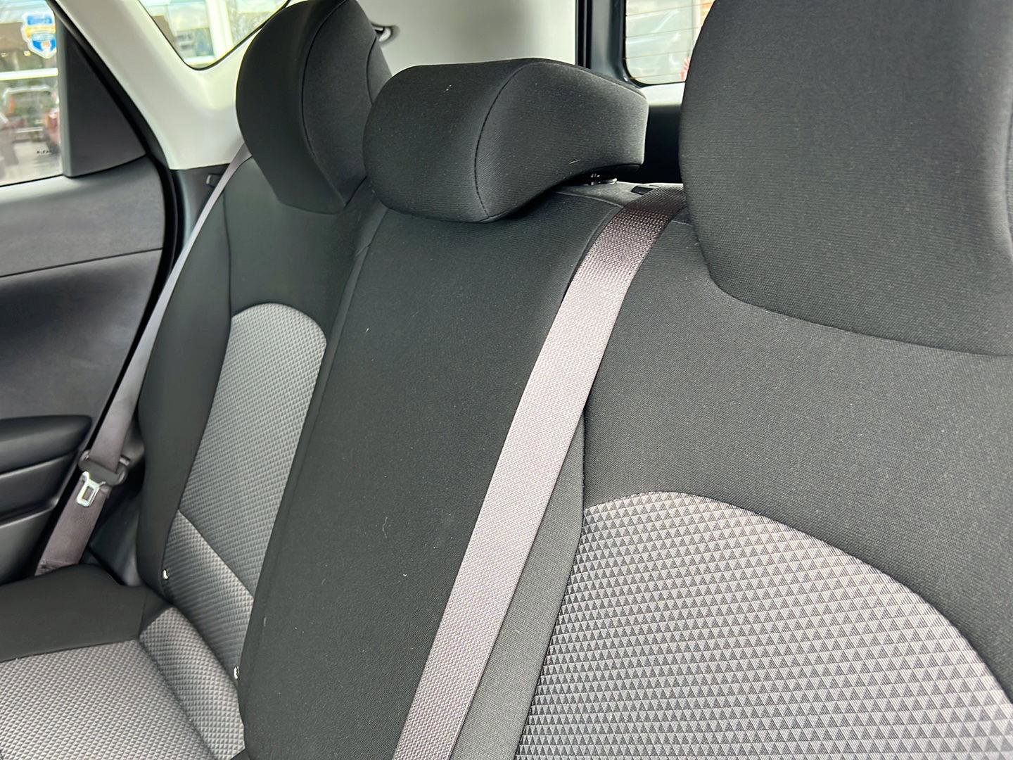 Used 2025 Kia Soul LX w/ LX Technology Package image 9