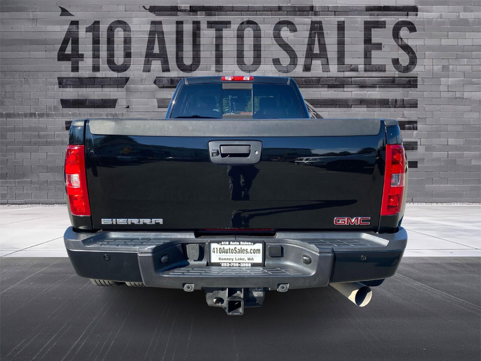 Used 2014 GMC Sierra 3500 Denali image 4