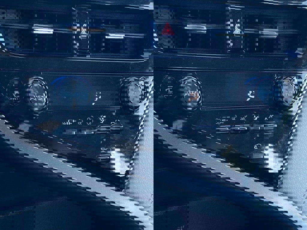 Certified 2024 Toyota Camry SE image 24