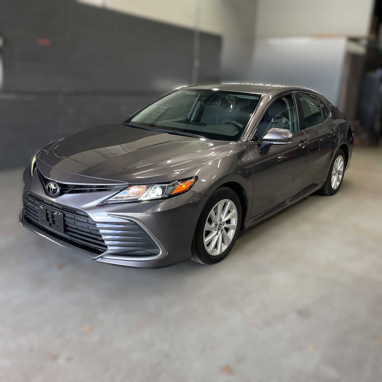 Used 2022 Toyota Camry LE w/ Cold Weather Package image 3