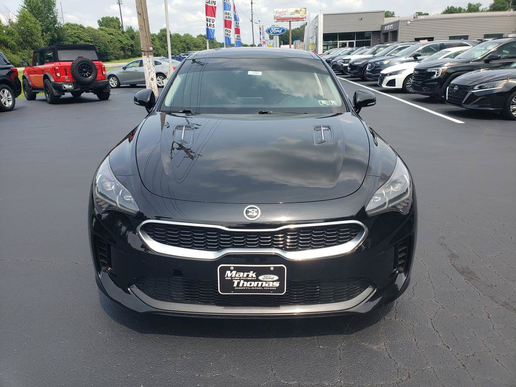 Used 2018 Kia Stinger Premium RWD image 2