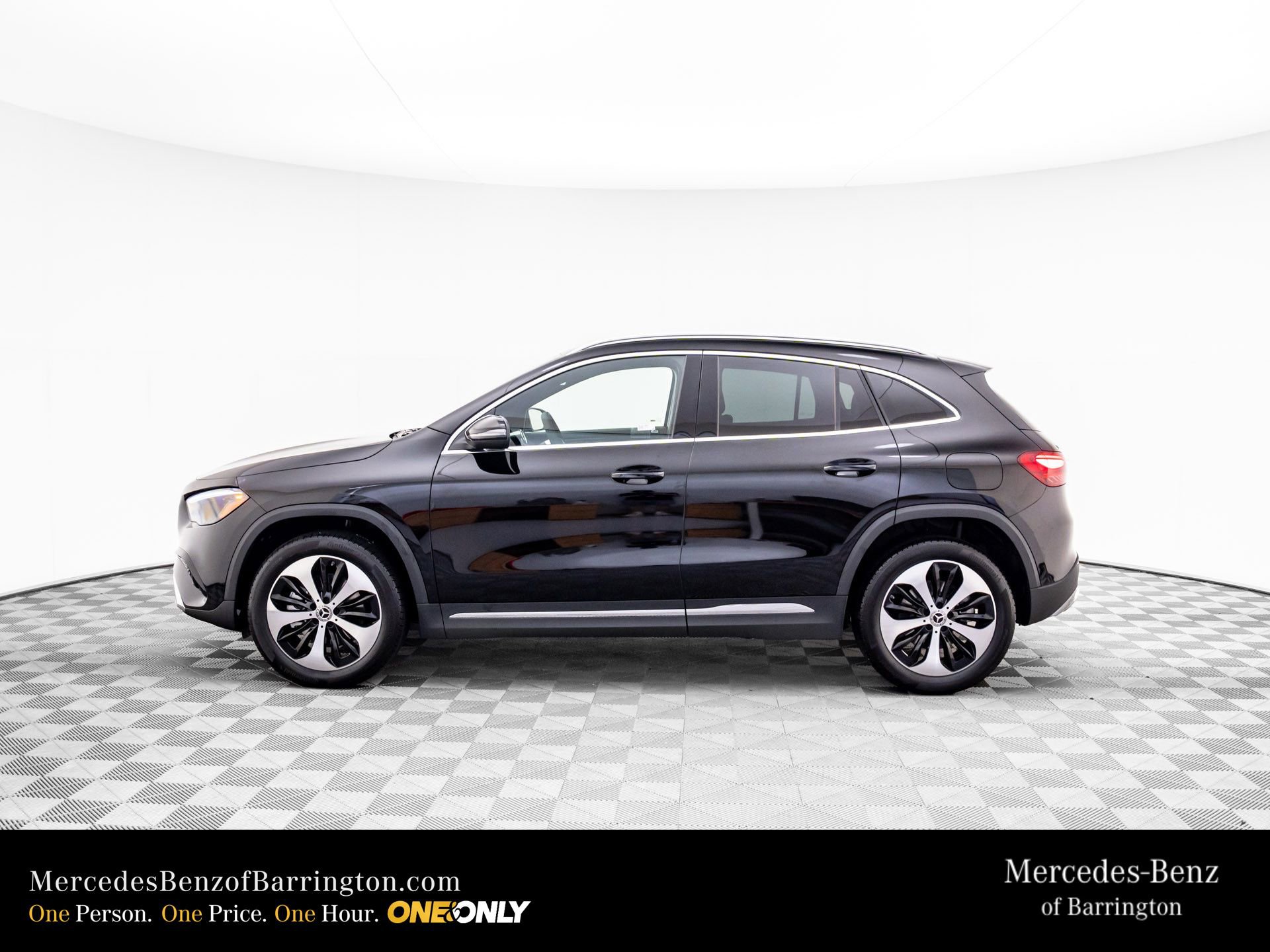 New 2026 Mercedes-Benz GLA 250 4MATIC image 2