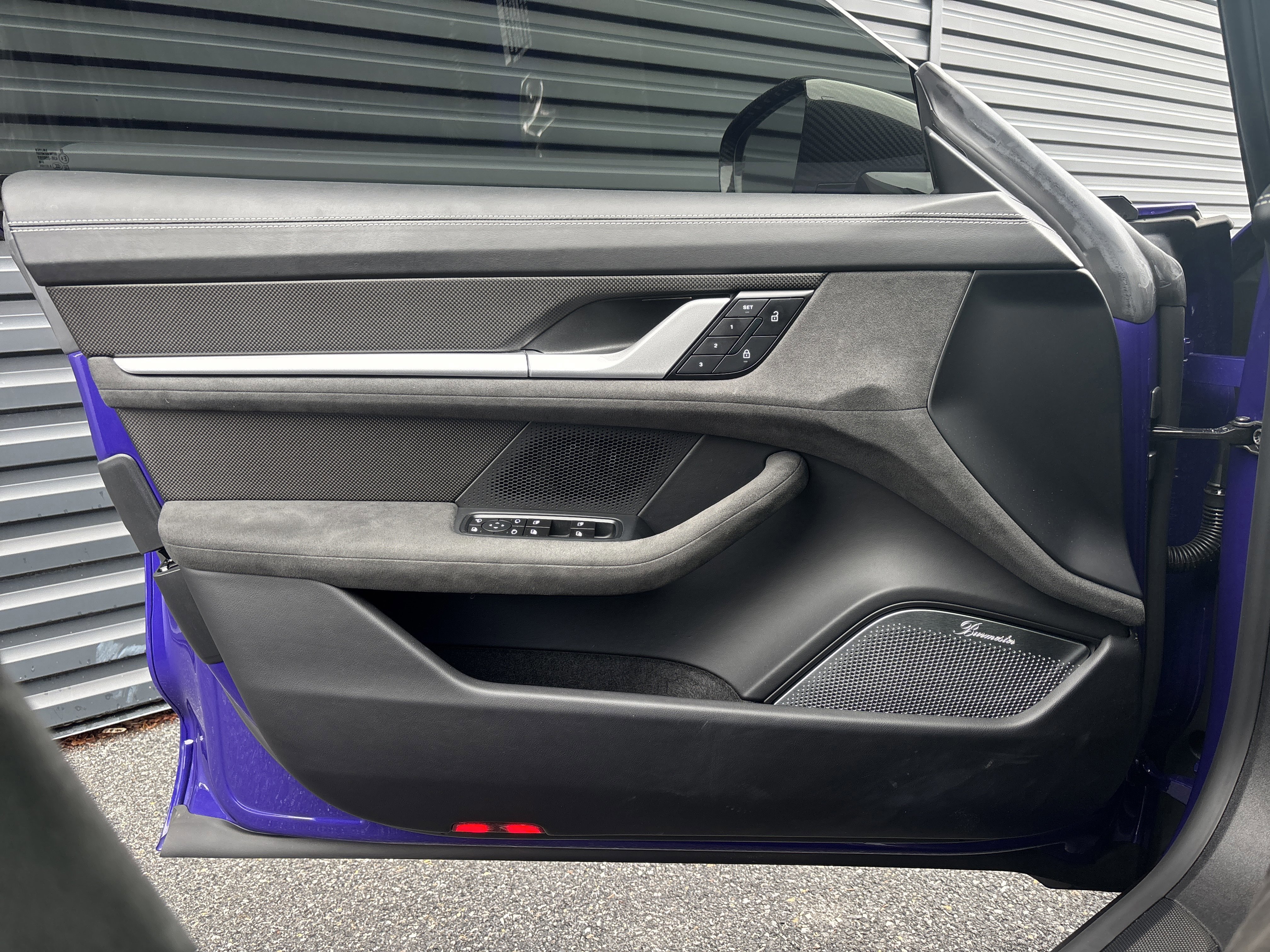 Certified 2025 Porsche Taycan Turbo GT image 14