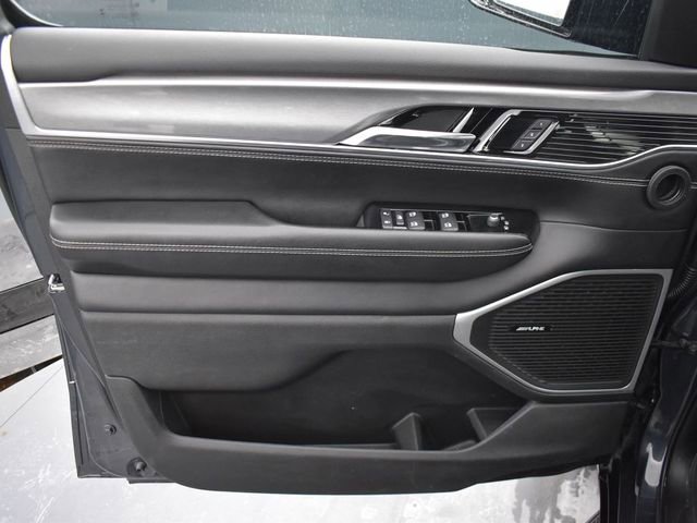 Used 2022 Jeep Wagoneer Series III image 13