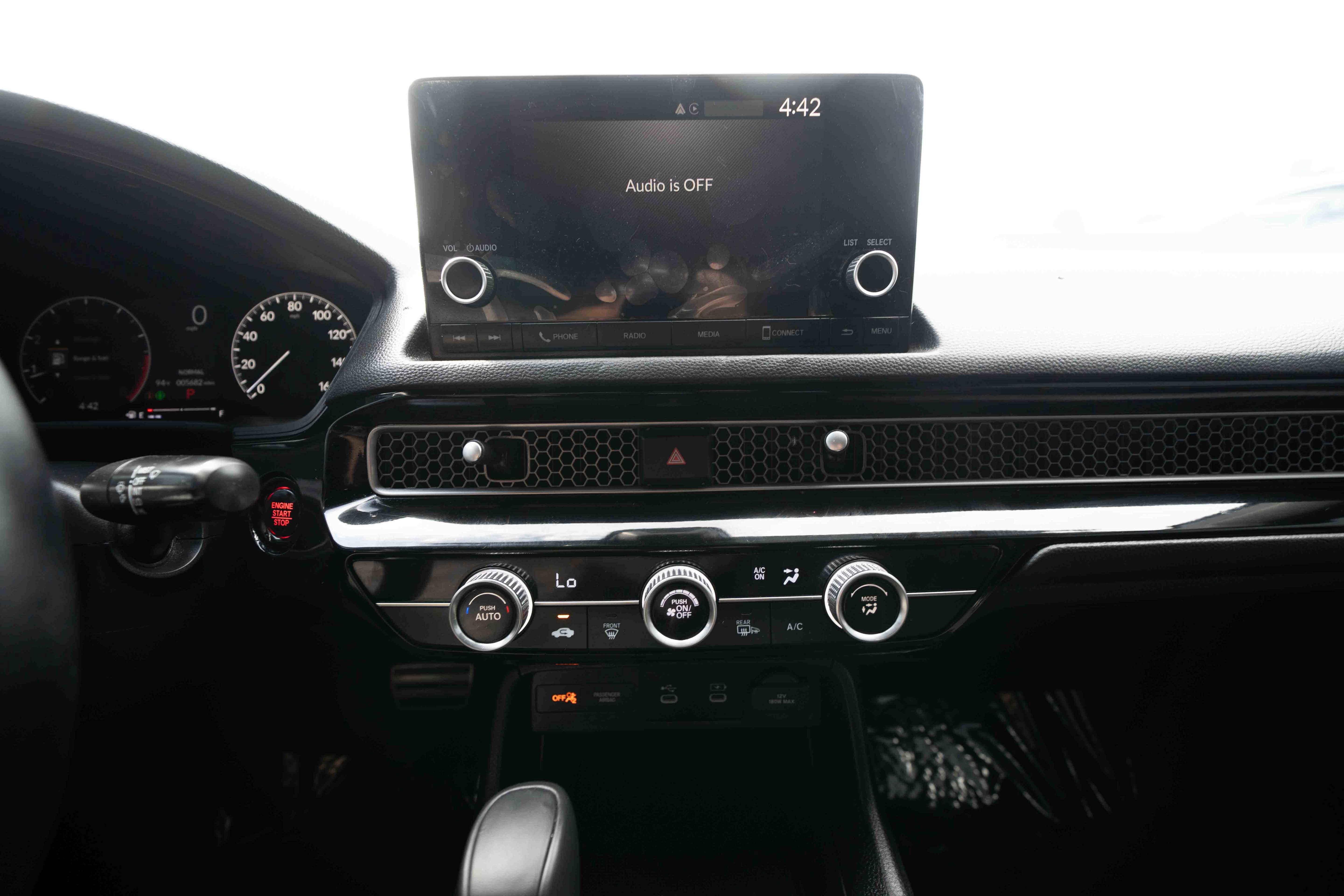 Used 2025 Honda Civic Sport image 17
