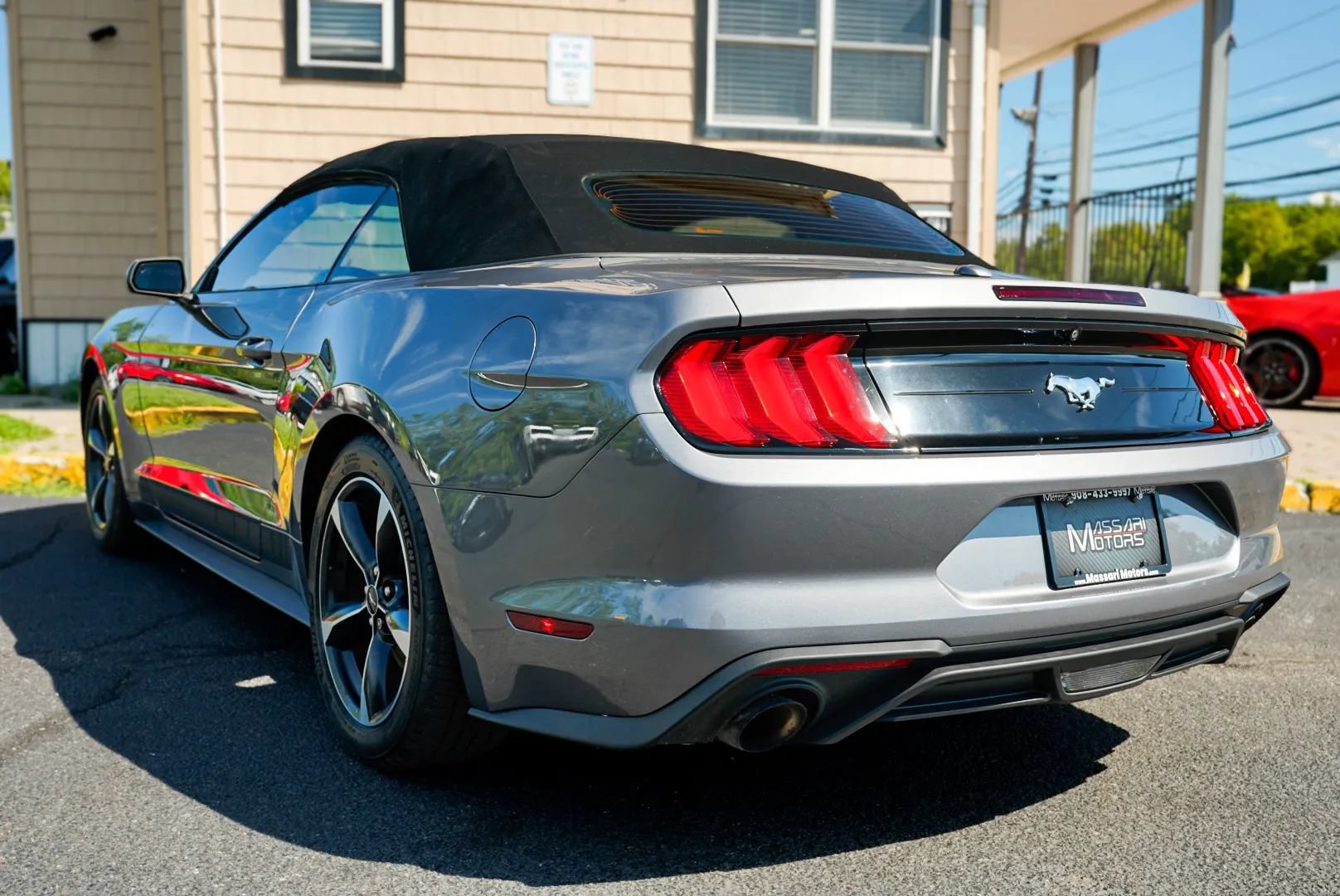Used 2021 Ford Mustang Convertible RWD image 16