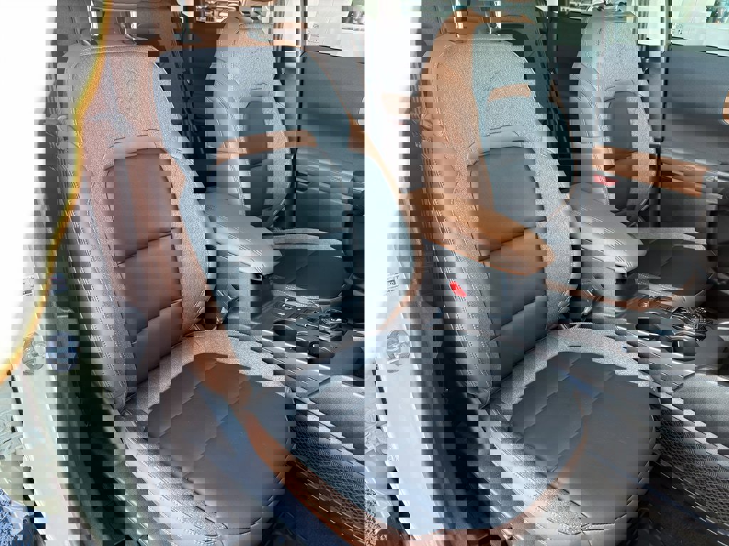 Used 2024 Ford Bronco Sport Outer Banks w/ Tech Package image 8