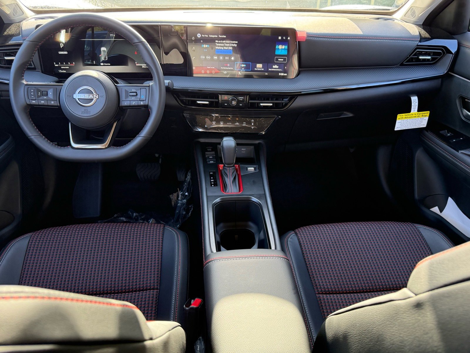 New 2026 Nissan Kicks SR image 14