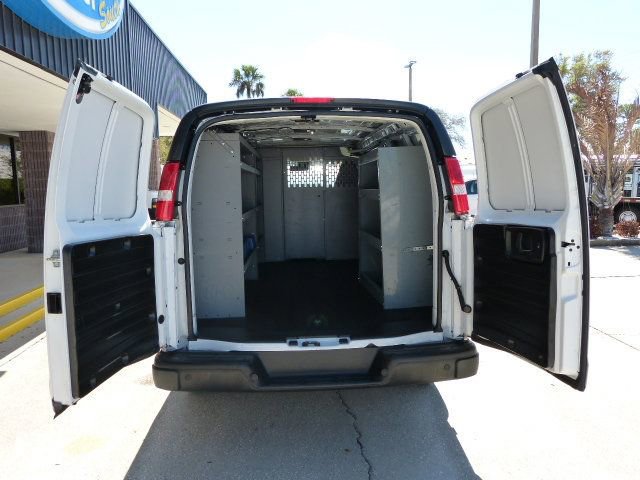 Used 2021 Chevrolet Express 2500 w/ Driver Convenience Package image 13