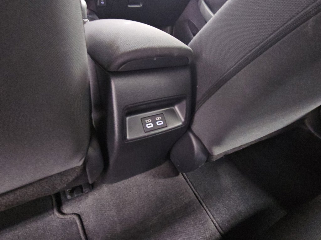 Used 2023 Toyota Corolla LE FWD image 29
