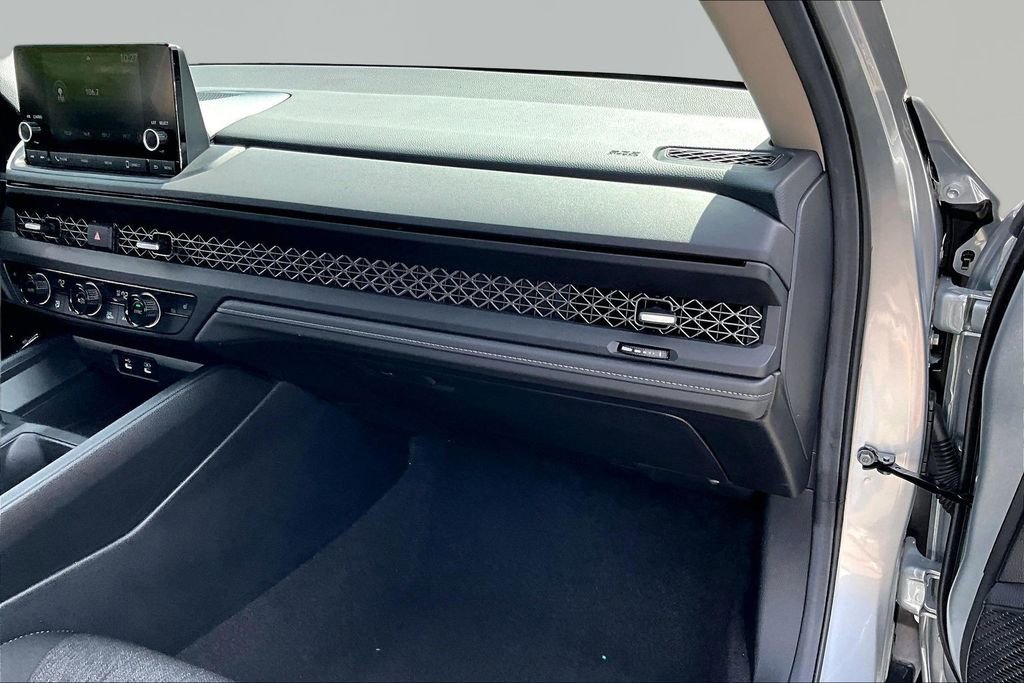 Certified 2024 Honda Accord EX image 18