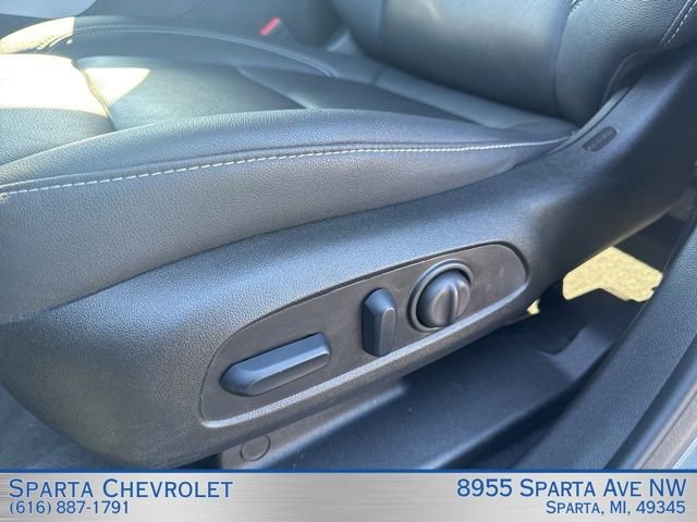 Used 2024 Chevrolet Blazer LT AWD/4WD image 14