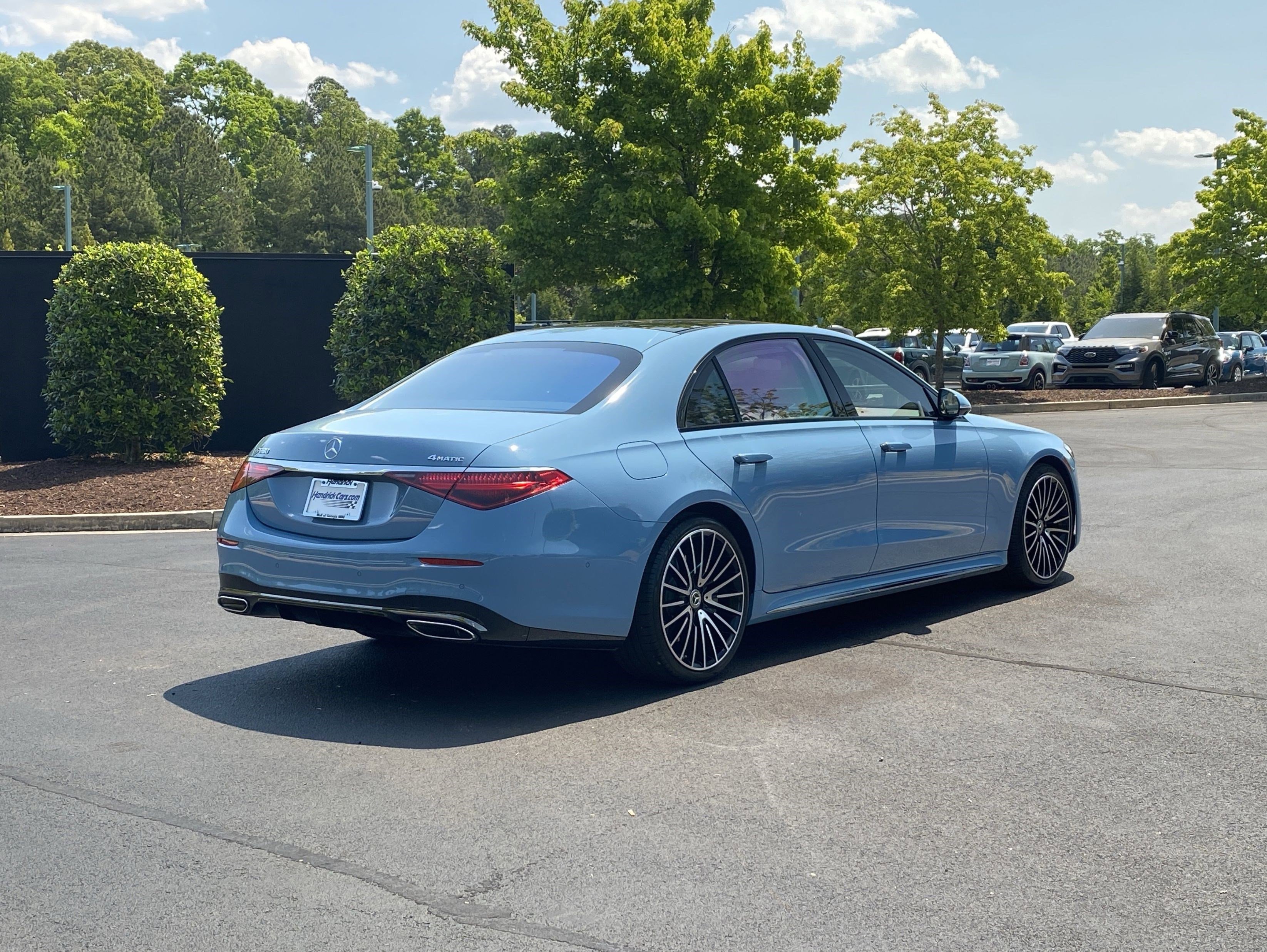 Used 2023 Mercedes-Benz S 580 4MATIC Sedan image 3