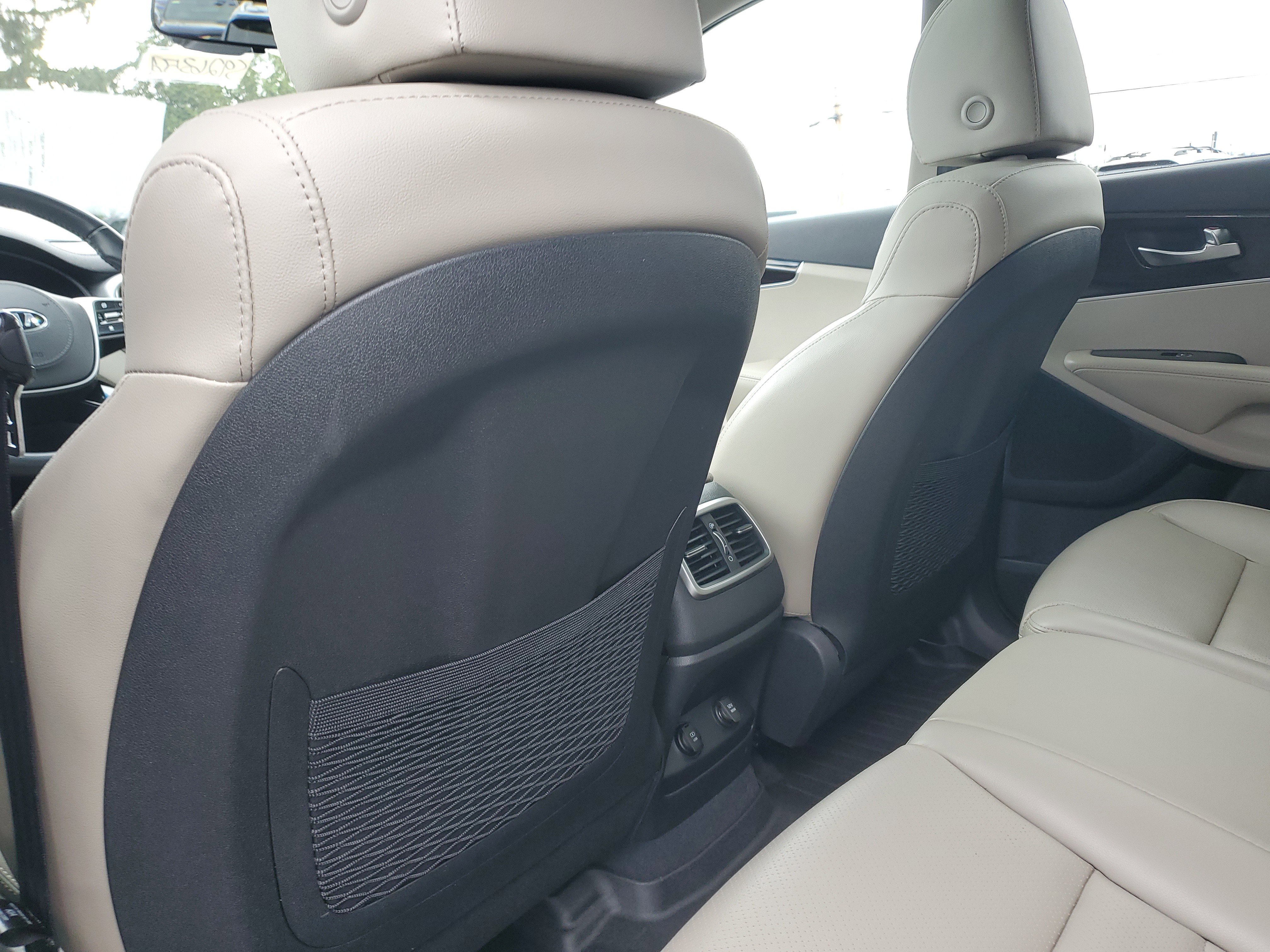 Used 2020 Kia Sorento EX image 10
