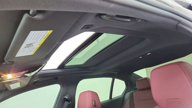 Used 2025 BMW i5 xDrive40 image 55