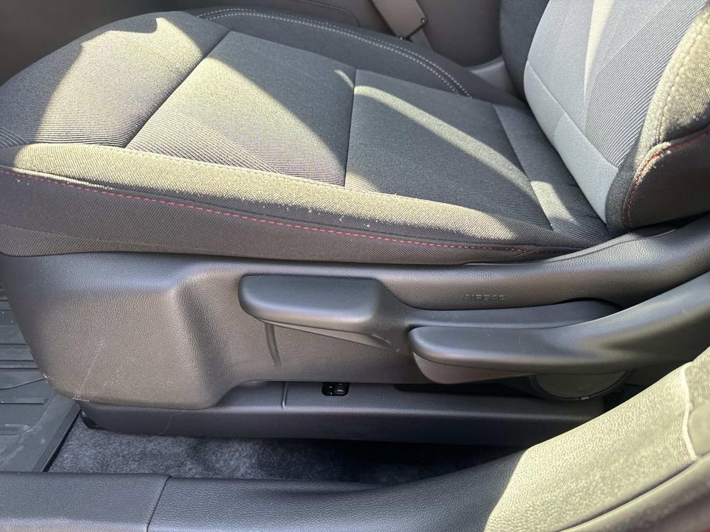 New 2026 Chevrolet Trax RS image 18