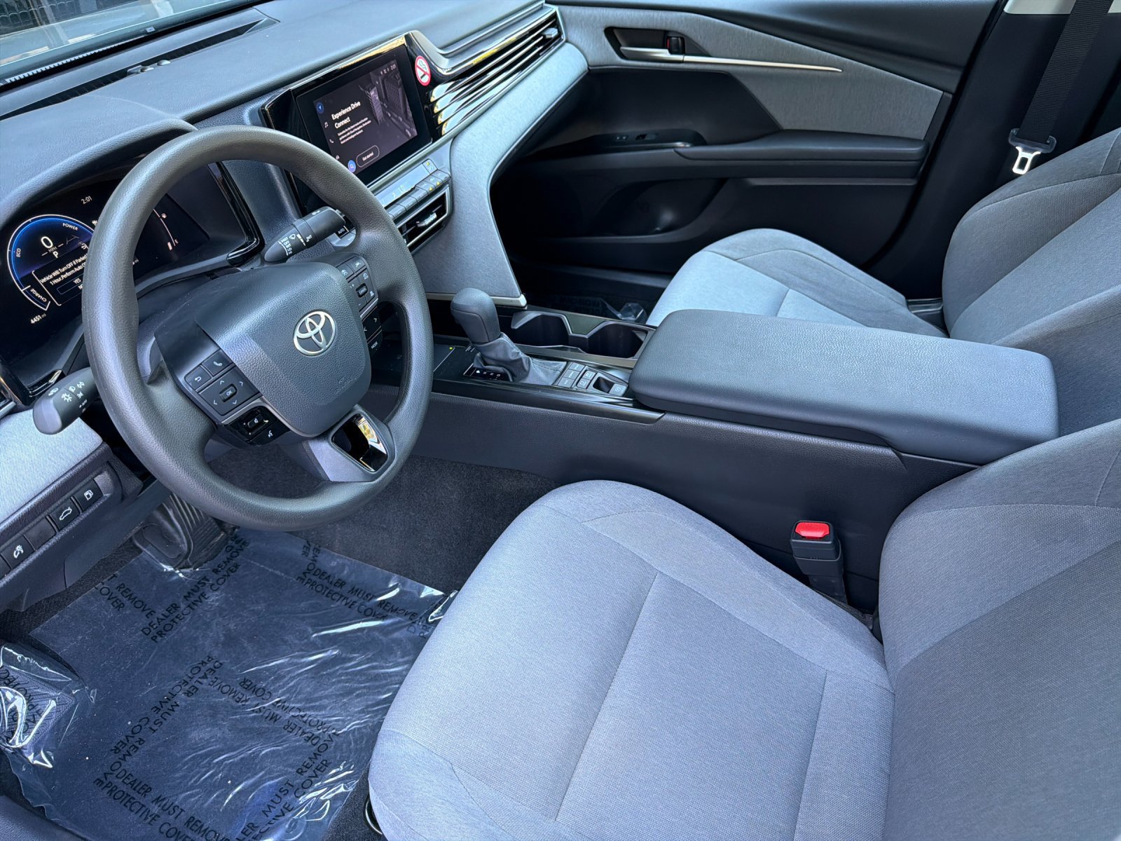 Used 2026 Toyota Camry LE FWD image 9