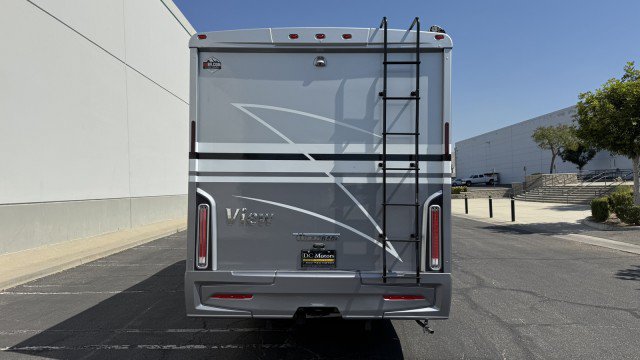 Used 2021 Mercedes-Benz Sprinter 3500 image 39