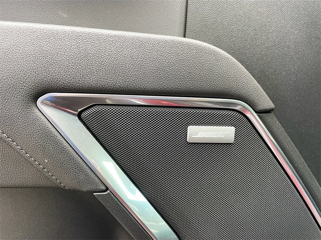 Used 2025 GMC Sierra 1500 SLT image 10