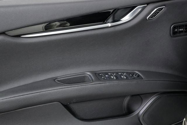 Used 2022 Maserati Ghibli Modena Q4 image 8