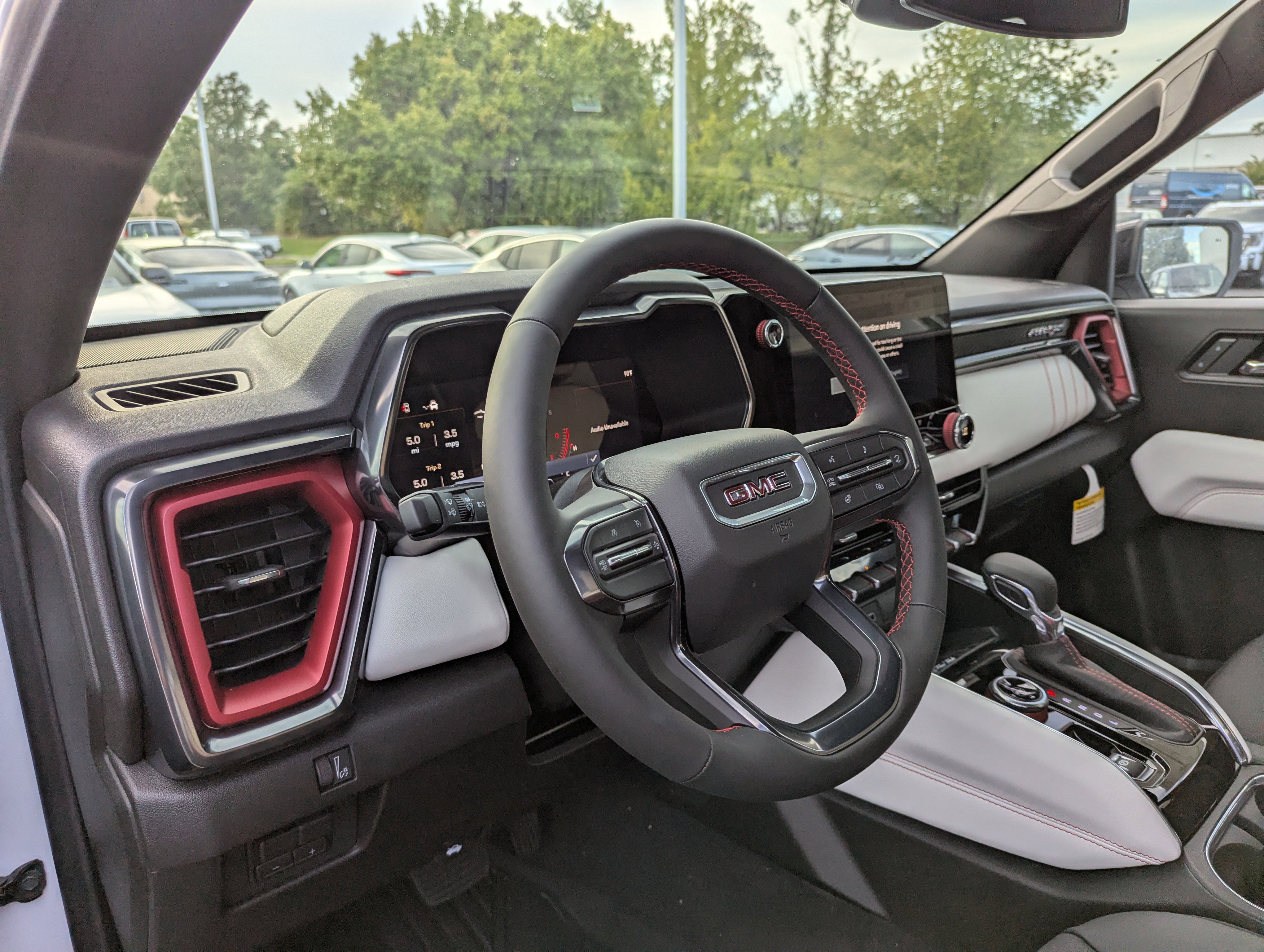 New 2026 GMC Canyon AT4X image 9