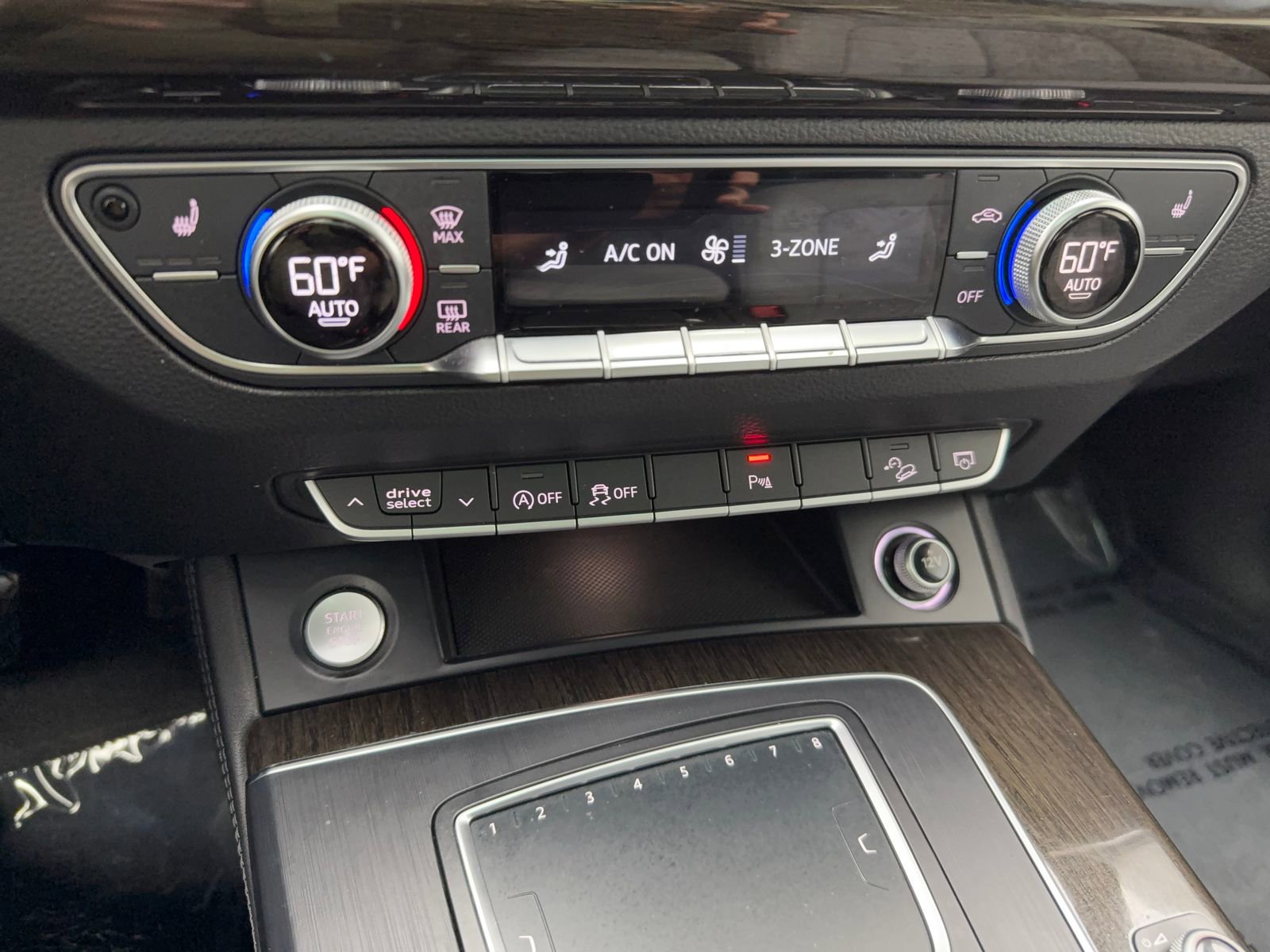 Used 2018 Audi Q5 Prestige w/ Prestige Package image 30