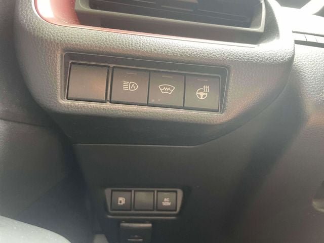 Used 2023 Toyota Prius Prime FWD image 22