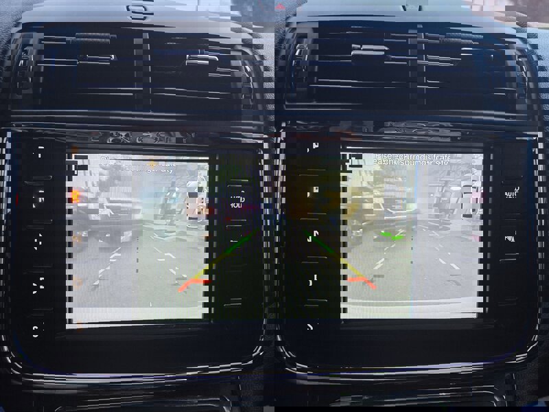 Used 2019 Lincoln Continental Select image 39