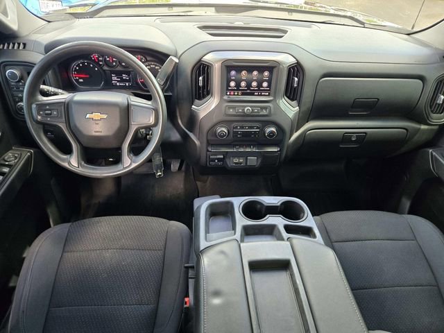 Used 2020 Chevrolet Silverado 1500 Custom w/ Custom Convenience Package AWD/4WD image 6